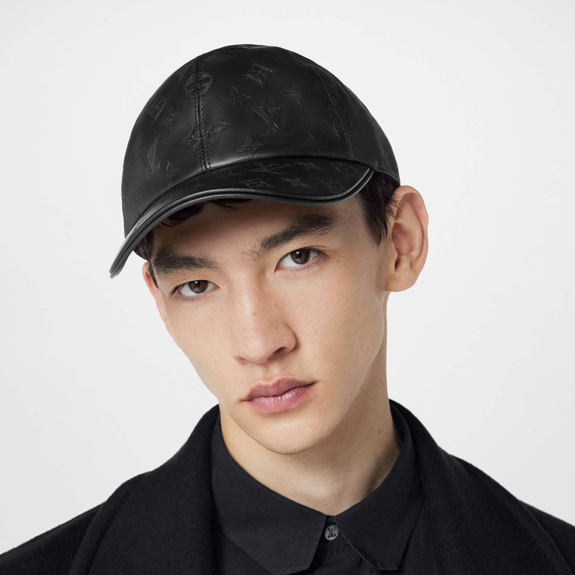 louis vuitton black cap