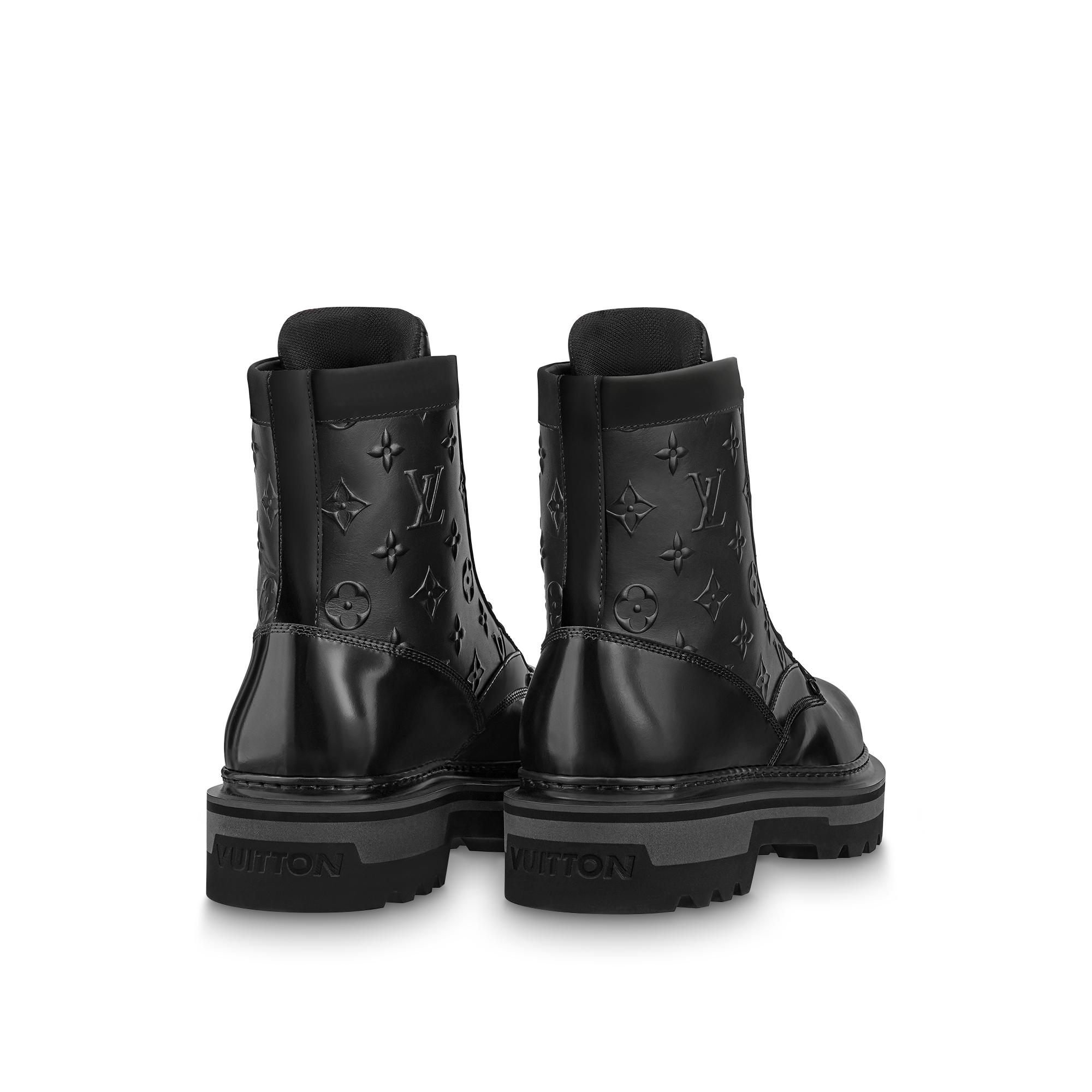 lv ranger ankle boot